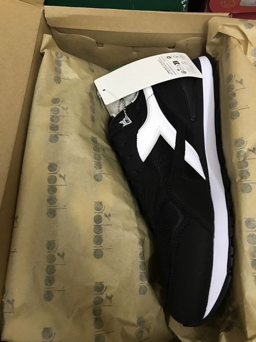 Diadora N.92  чоловічі кросівки US9,5 р. 43-27,5см нові оригінал