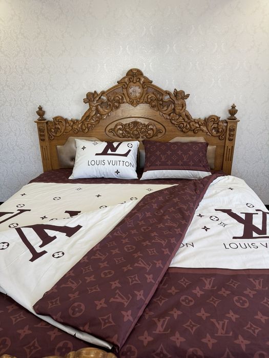 Домашній текстиль / Постільна білизна, ковдри, подушки, наматрацники