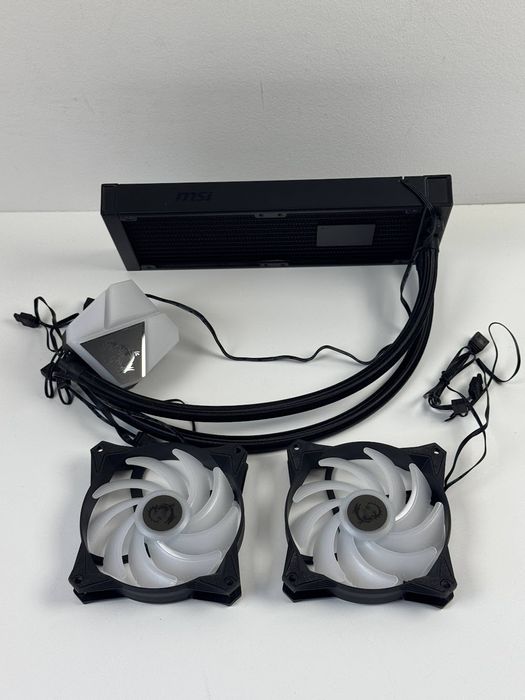 Система рідинного охолодження MSI MAG CORELIQUID C240