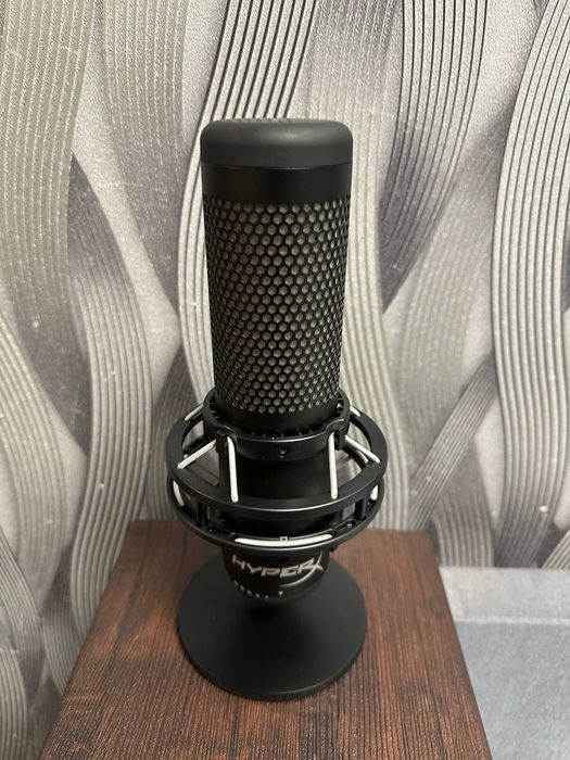 Мікрофон HyperX QuadCast S