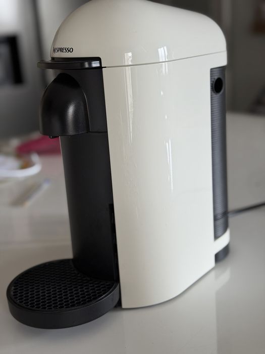 Maquina de café Nespresso Vertuo