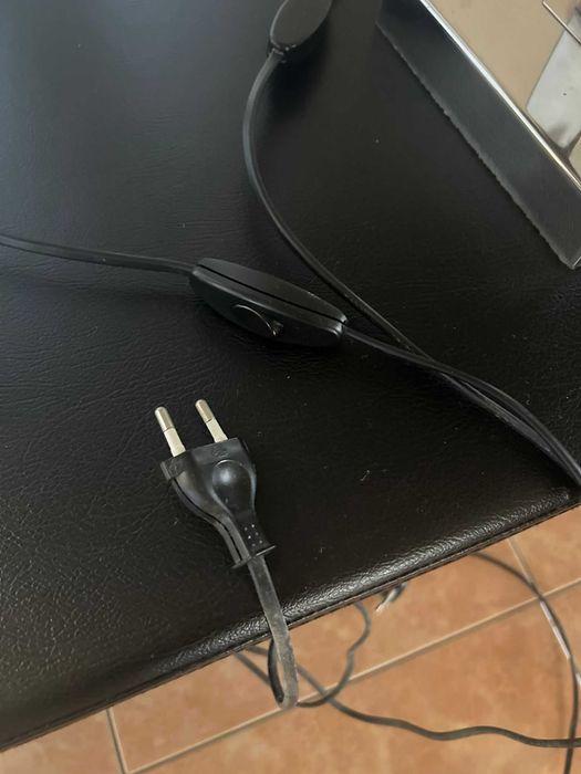 Candeeiros de mesa em excelente estado