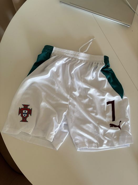 Equipamento CR7 criança