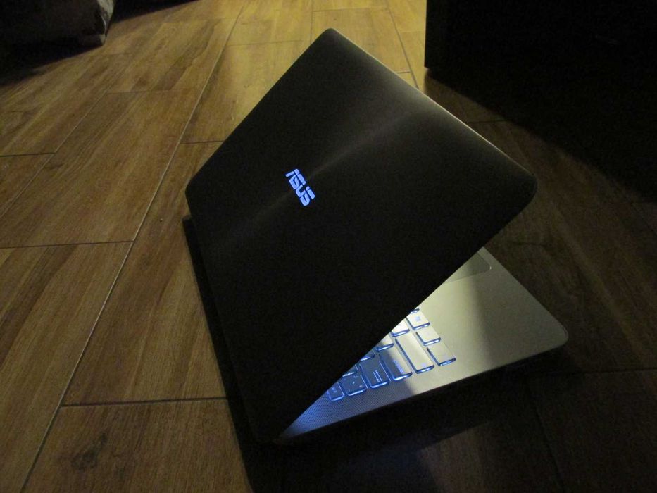 ІГРОВИЙ Великий ТОП Asus/"17.3"/+i7 8 ядр-3.8Ghz!+Geforce 4Gb+16Gb
