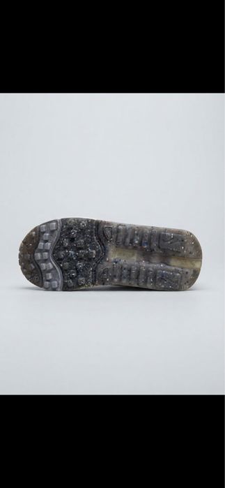 Оригінальні кросівки Nike Air Max Furyosa (39 р. / 25 см)