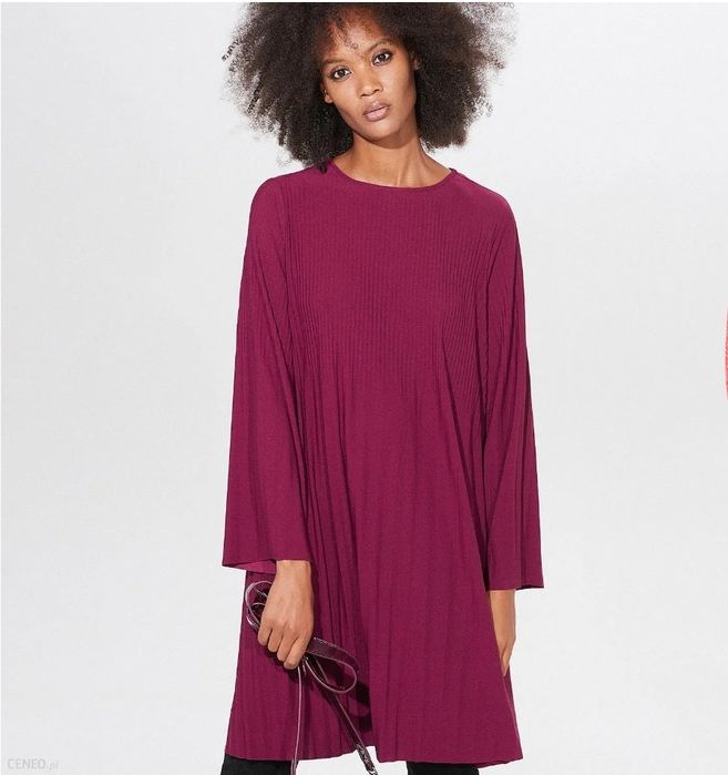 Plisowana sukienka z rozszerzanymi rękawami bordowy XS