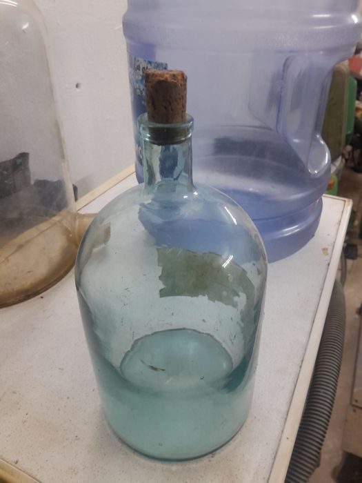Продам бутлі бочку