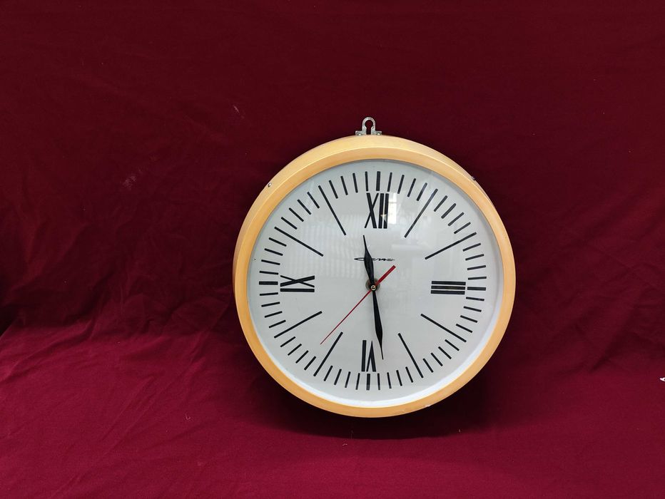 Часы настенные, механичнские. /  Часы "Янтарь" СССР.  Рабочие