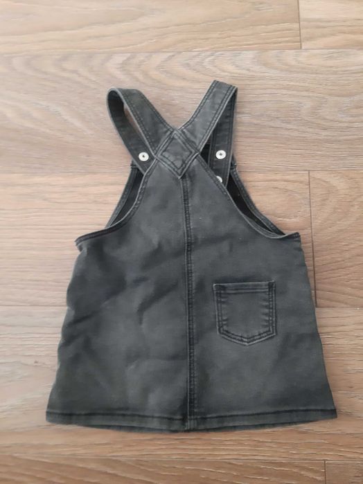 Sukienka ogrodniczka  68 h&m