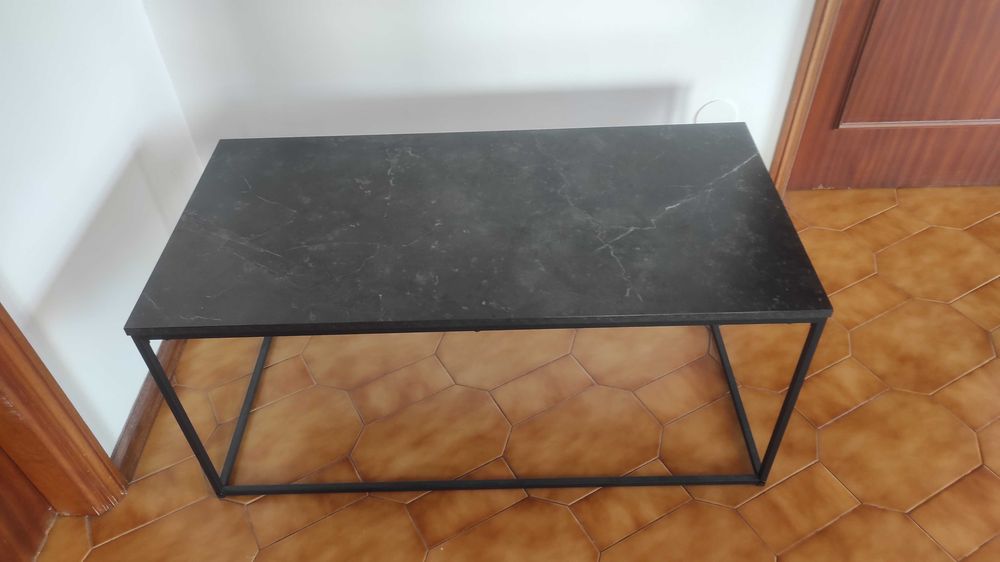 Mesa de centro cor mármore/preto