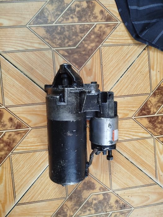 Продам стартер renault kangoo 1.9 дизель