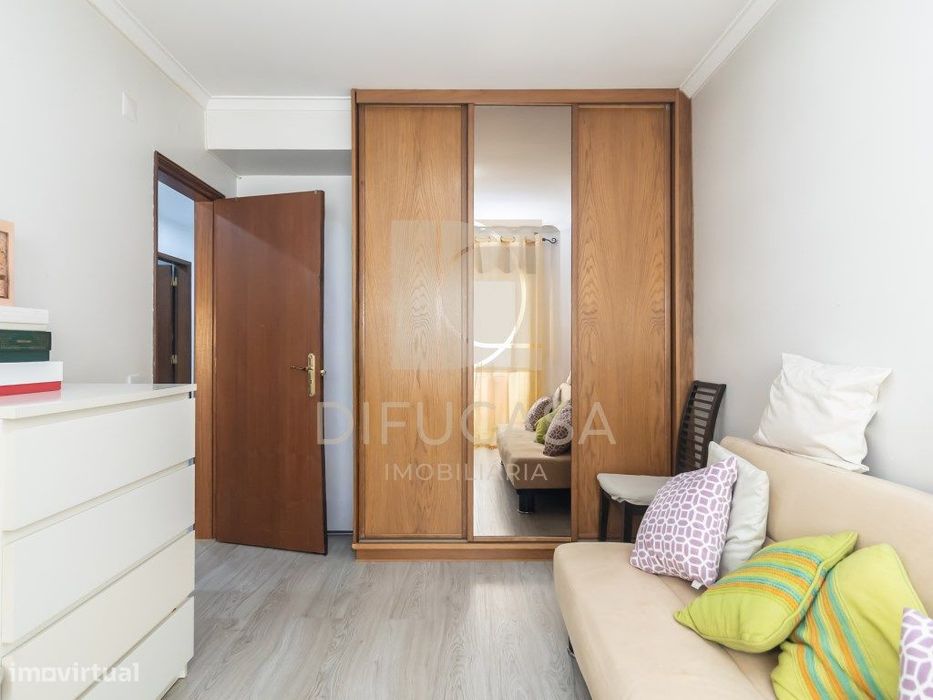 R363 Apartamento T3 1º Andar Amora
