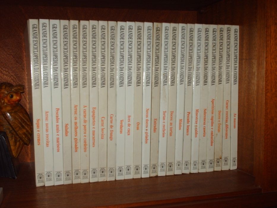 Teleculinária e doçaria e outras revistas/coleções de culinária