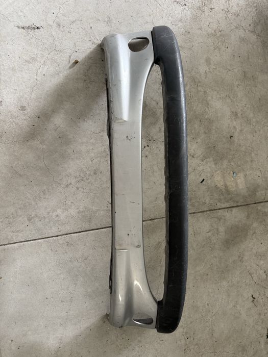 Pára-choques Frente / Frontal Peugeot 206 (Fase 1) Com Friso