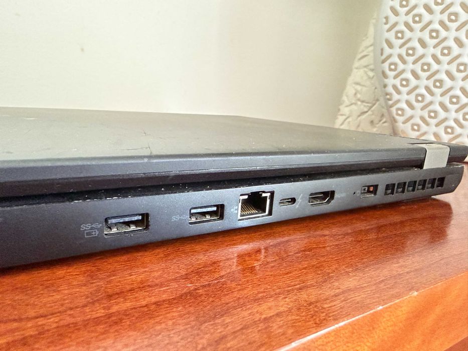 Lenovo ThinkPad P50|XEON E3-1505M v5|32Gb Ram|Ssd 1TB|Quadro M2000M|