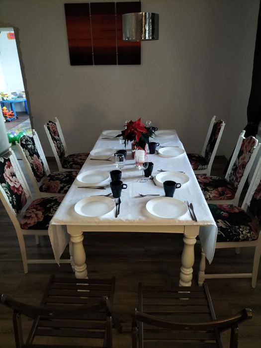 Drewniany rozkładany Stół + 6szt krzeseł