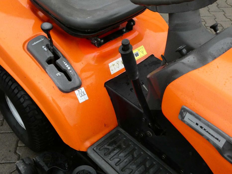 Traktor kosiarka Husqvarna CTH150XP KAWASAKI 2 Cylindry (201207) Baras