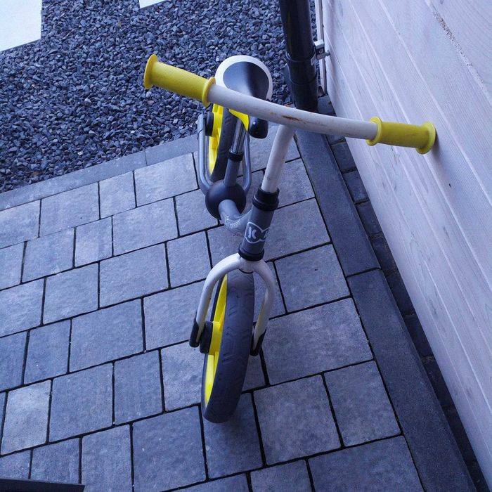 Rower pchacz Kinder Kraft używany