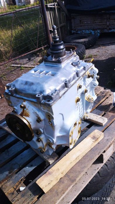 Коробка передач Урал 375. 4320