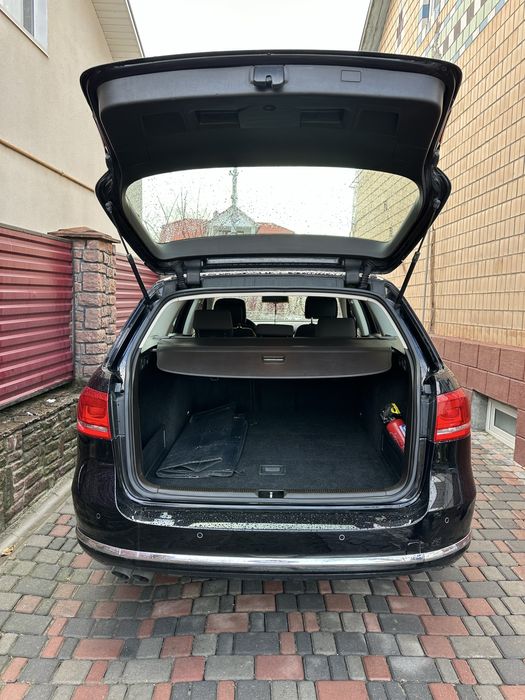 Продається Пасат б7 дизель 2.0 механіка