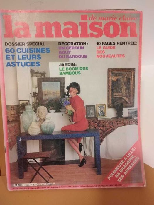 vários revistas de decoração interiores