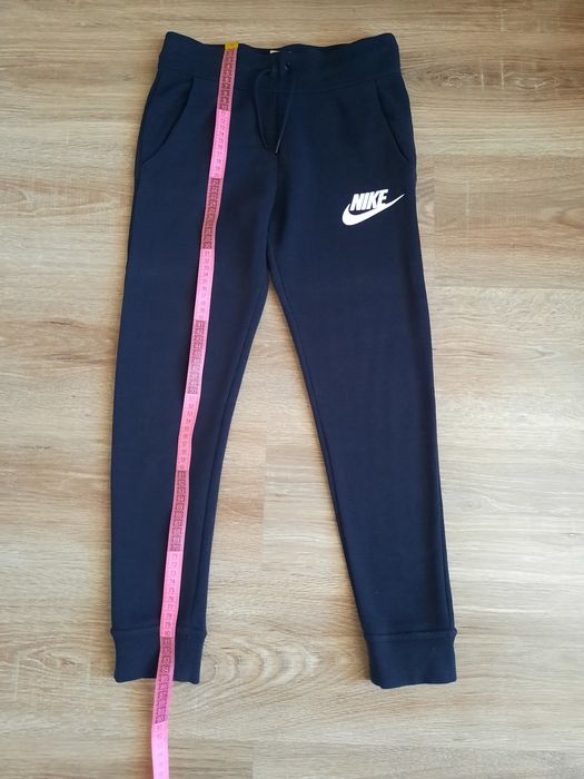 Продам  спортивні  штани  Nike