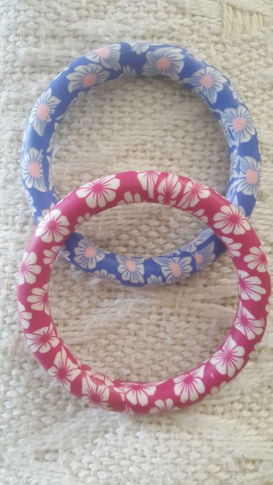 2 kolorowe bransoletki