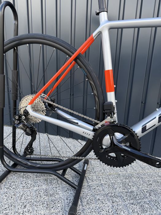 Bicicleta carbono conor 105 com di2 NOVA (ultima unidade)