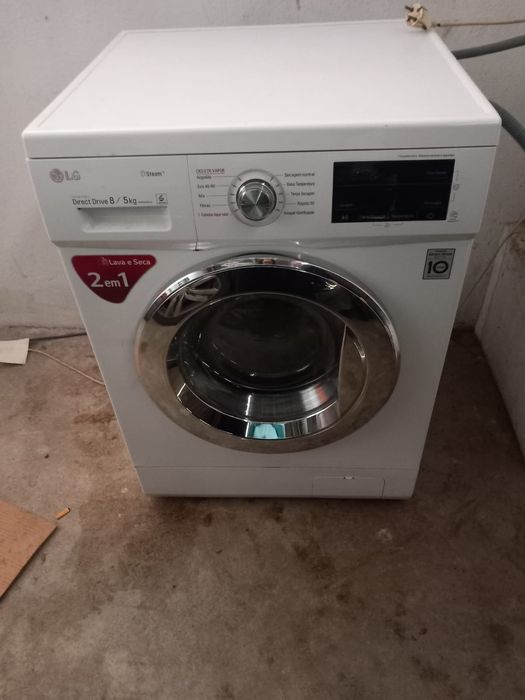 Máquina lavar e secar roupa