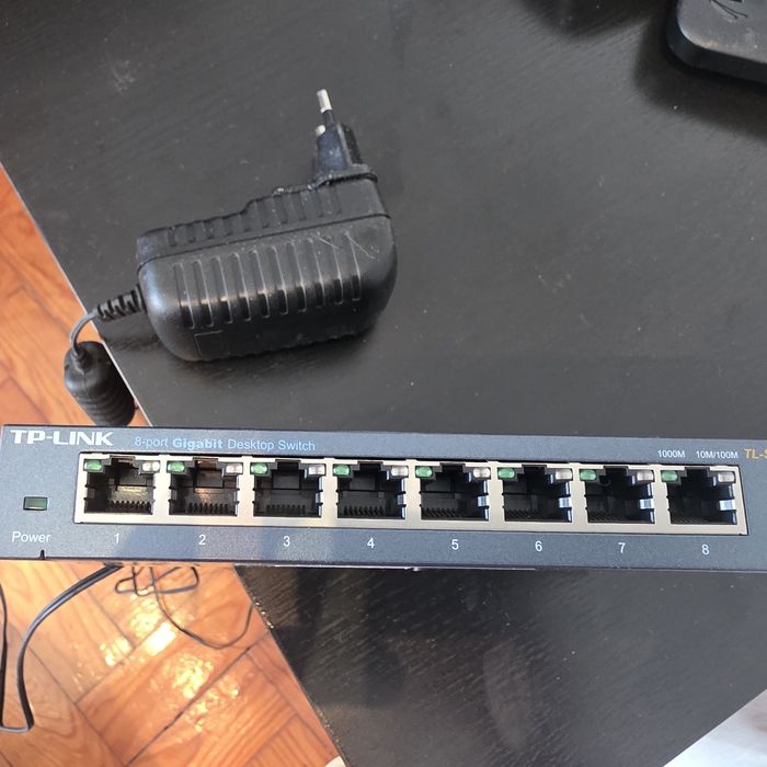 Vendo switch 8 portas Gigas
