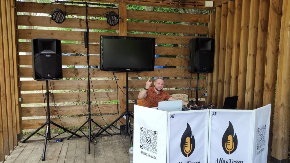 Діджей , музичне обладнання,  Dj, Музика