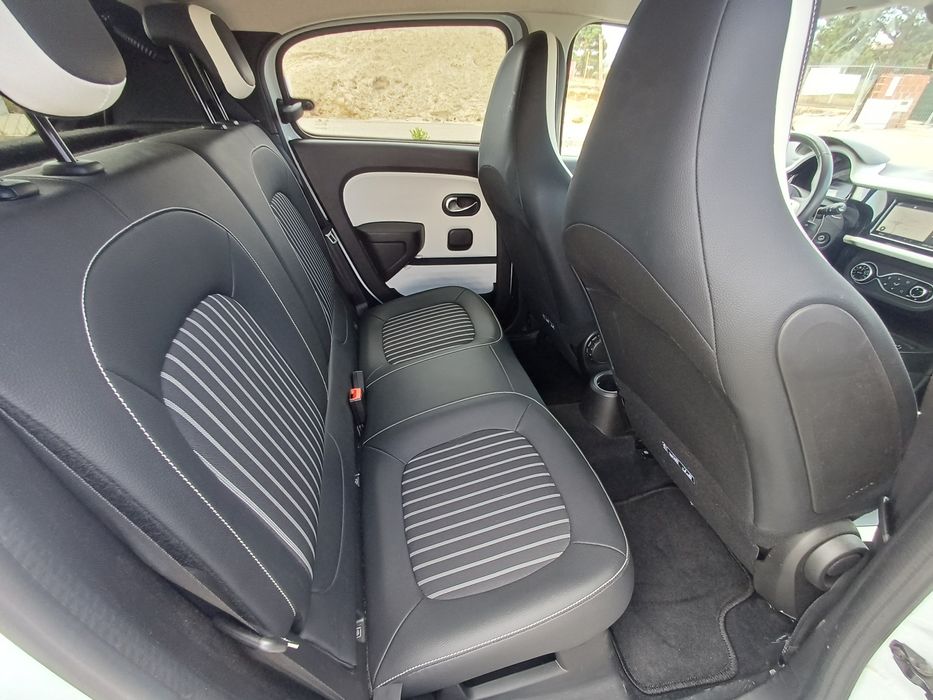 Renault twingo ZE intense