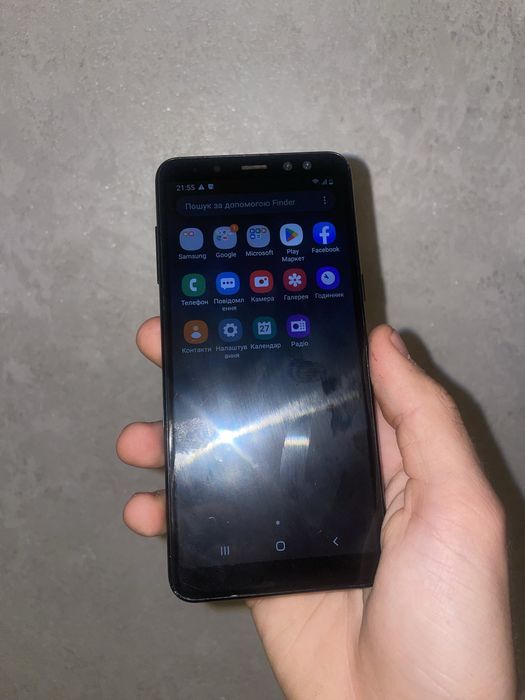 телефон Samsung a8 32gb