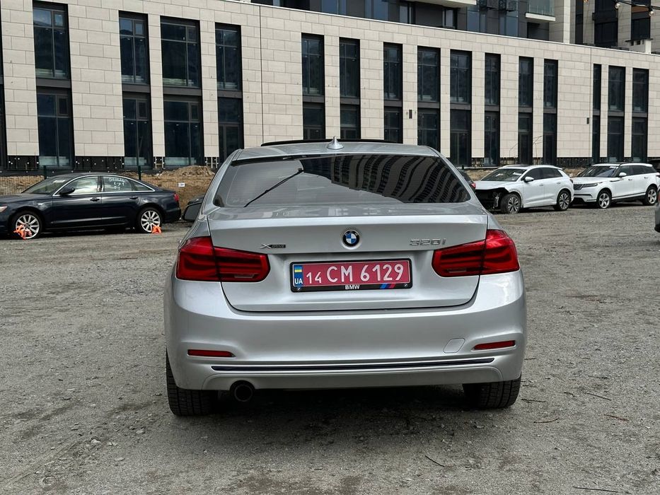 BMW 320i xDrive 2017 2.0 Turbo  AWD