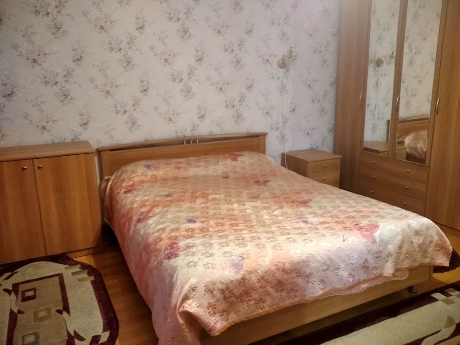 М. "Харківська" пішки 10хв! Шикарна кімната під ключ! БЕЗ хозяїв.