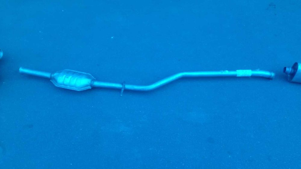 Труба приемная Citroen Berlingo, Peugeot Partner 1.9 D 1999 -