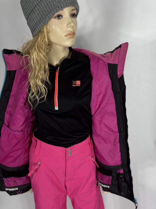 Костюм жіночий для лиж та сновборду гарному стані  М