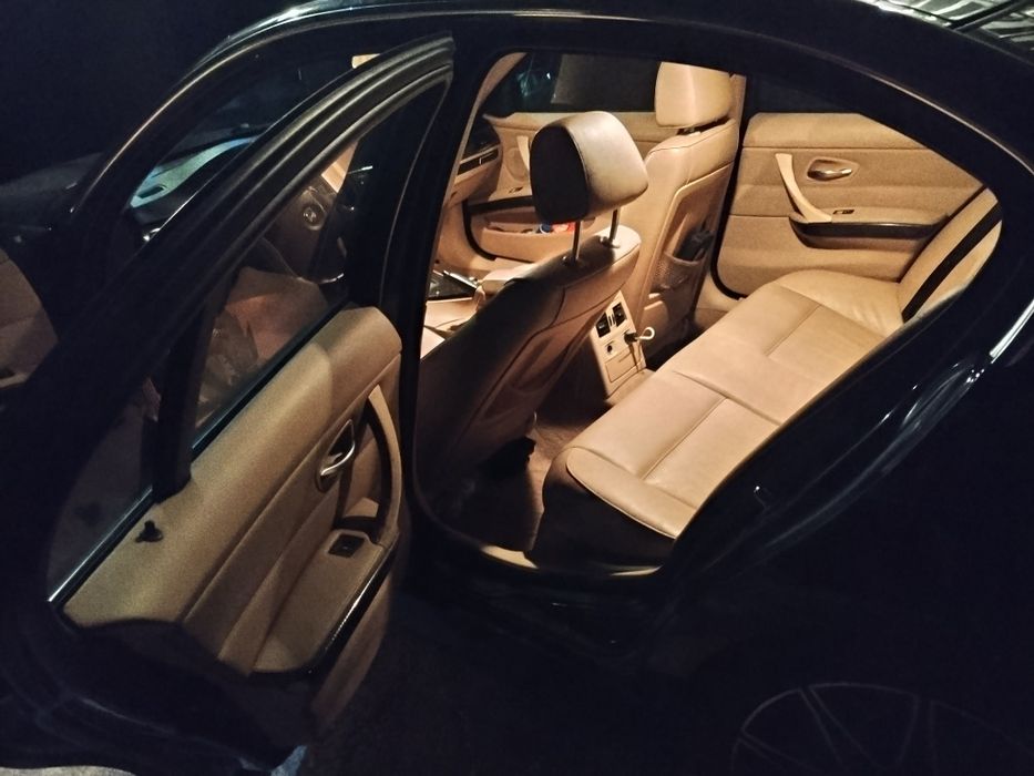 BMW 330d Auto 231cv