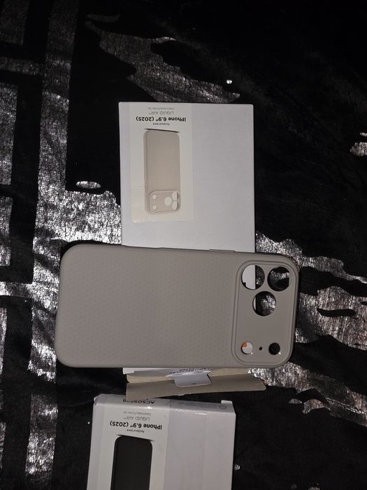 Iphone 17 pro max spigen capas liquid Air