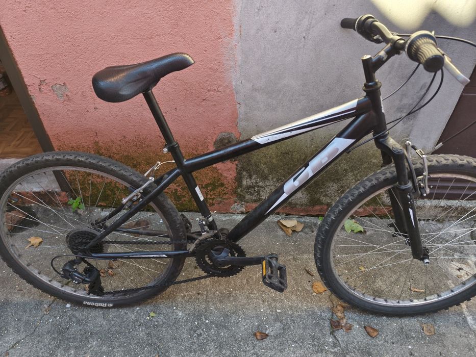 Bicicleta bike semi-novo