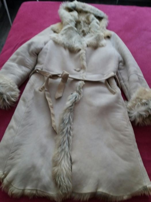 Kożuch damski ekskluzywny z kóz kanadyjskich L