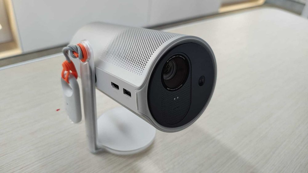 Projektor przenośny XGIMI Mogo 4 Srebrny