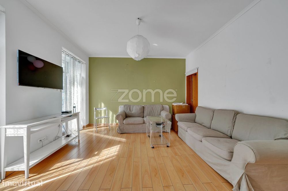 Apartamento T4 Intendente
