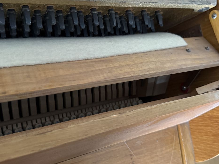 Pianino z Francji 1970-73 Gavotte MAG od Gaveau