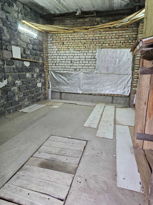 Здається в оренду гараж в АК ЗОРЯ (Буча, вул.Гребінки 2)