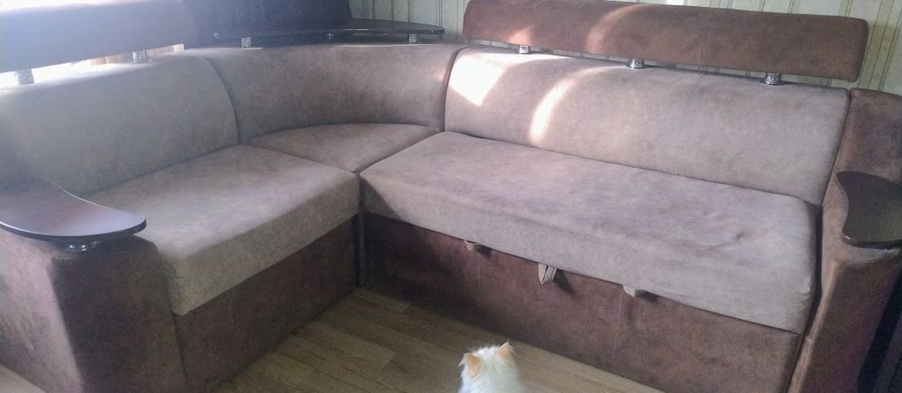 Продам диван, м'який уголок, кровать