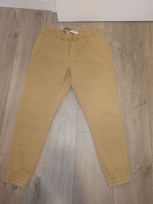 Spodnie Joggery zara
