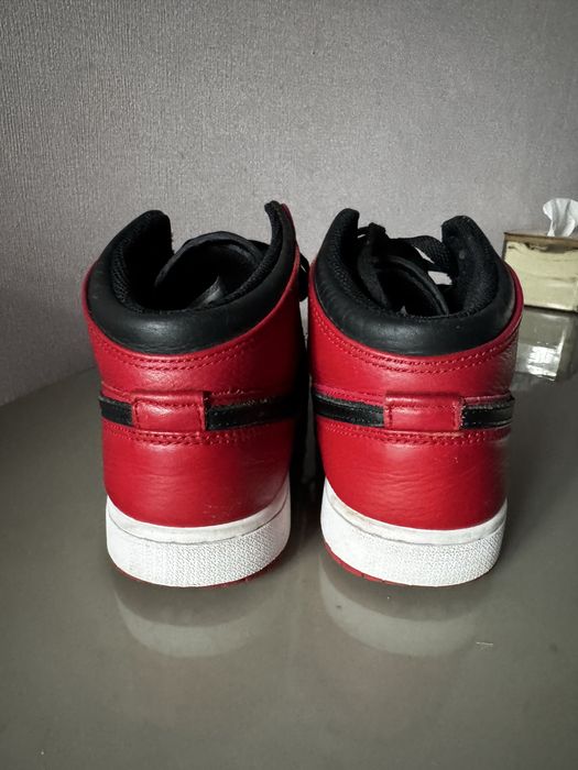 Кросівки Nike Air Jordan 1 Mid Red Black