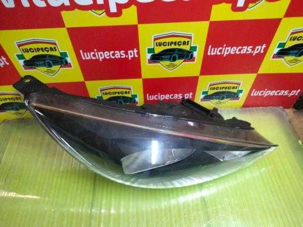 Otica Direita FORD FOCUS III | 103016