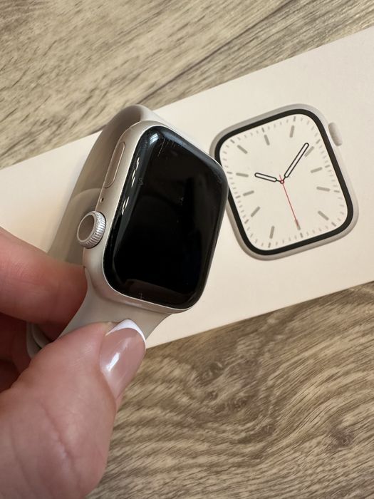 Оригінальні Apple Watch Series 7 GPS 41 mm бежеві